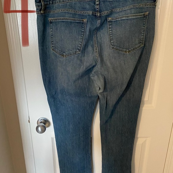 Straight leg denim - Picture 2 of 3